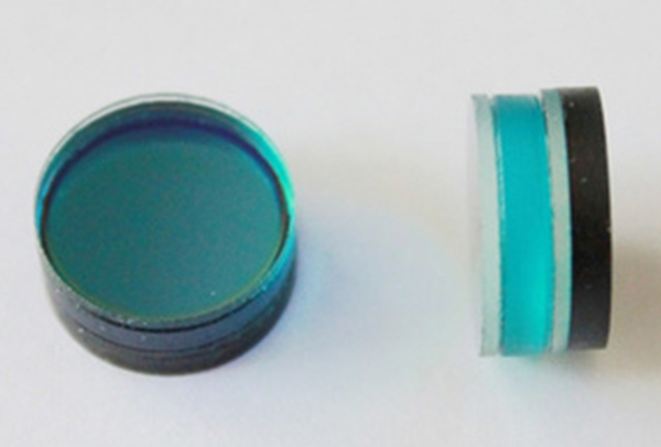 紫外窄带滤光片